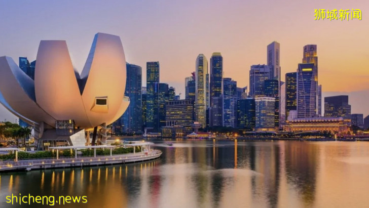 今晚，讓我們爲新加坡按下“播放鍵”，Majulah Singapura!