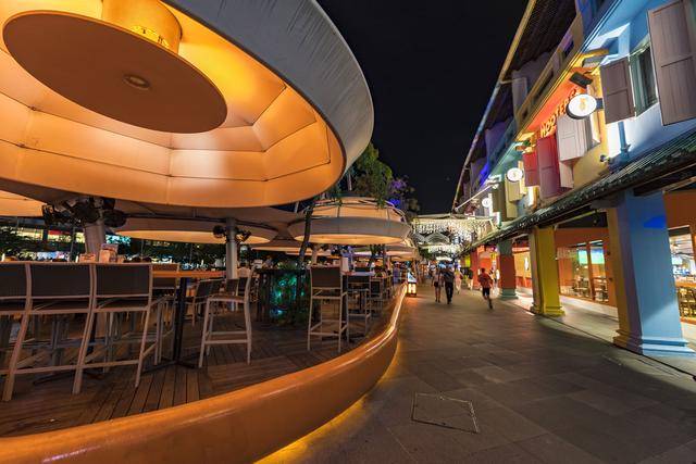 新加坡的夜景去哪里看？卡拉码头一定不要错过