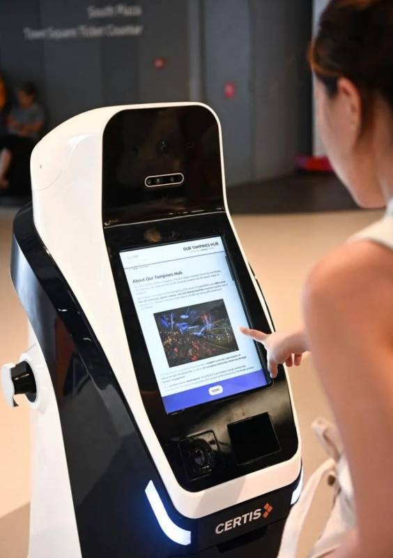 國大研究:掃地機器人可變成黑客竊聽器,人工智能到底是利是弊