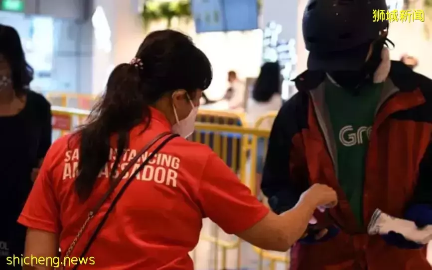 新加坡大批抗疫英雄面临失业