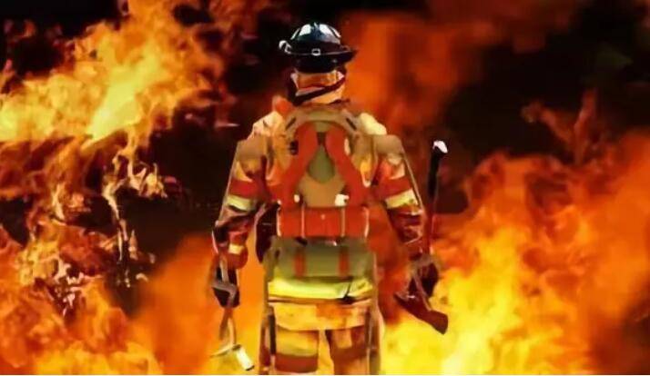 木柜神坛起火致80人疏散,新加坡农历七月“玩火”季别光顾著祭奠“好兄弟”