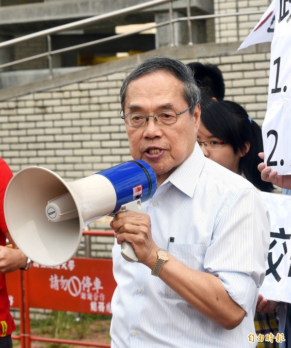 民进党是“绿色共产党”？