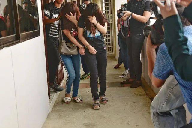 新加坡這個公寓區出現色情按摩院!婦女投訴,老公被強行拉扯