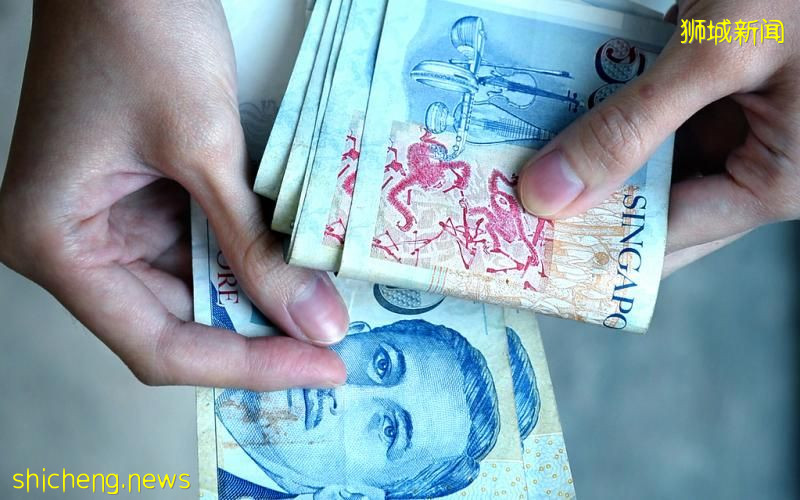 伪造文件贿赂客户 3董事挪用81万元公款