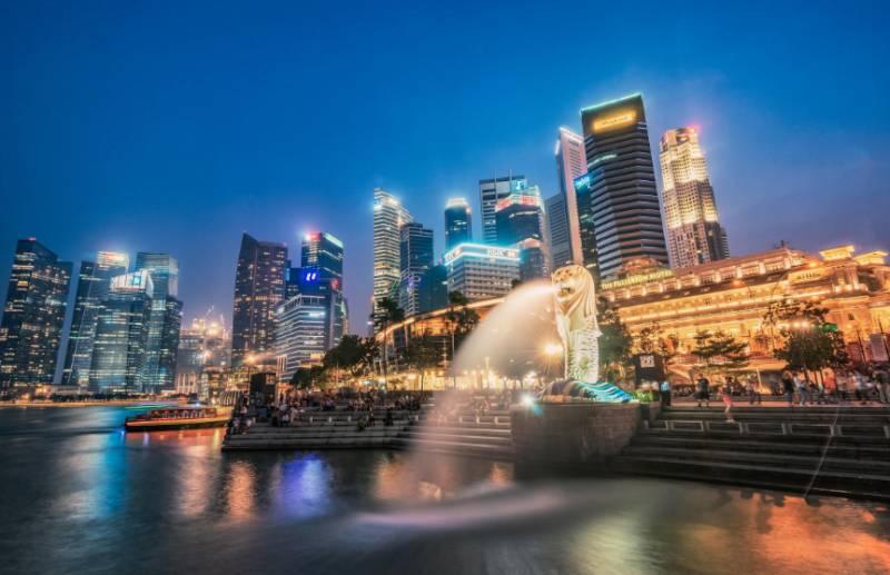 新加坡旅旅游景点推荐和旅行小贴士之必备转换插头