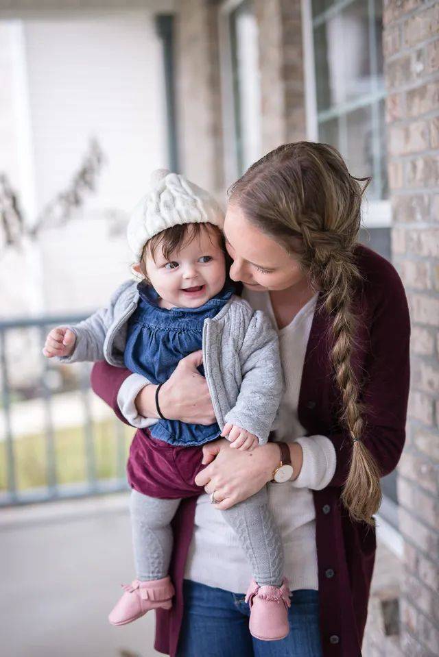 0至12月齡寶寶發育情況！新加坡媽媽應該注意的早教活動