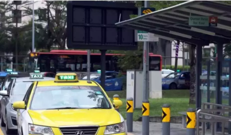 新加坡名校博士为照顾儿子当德士司机走红,现在他做什么呢