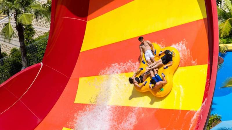 清涼一夏,新加坡水上遊樂園大合集!大人小孩都喜歡的解暑聖地,穿上泳衣玩得盡興