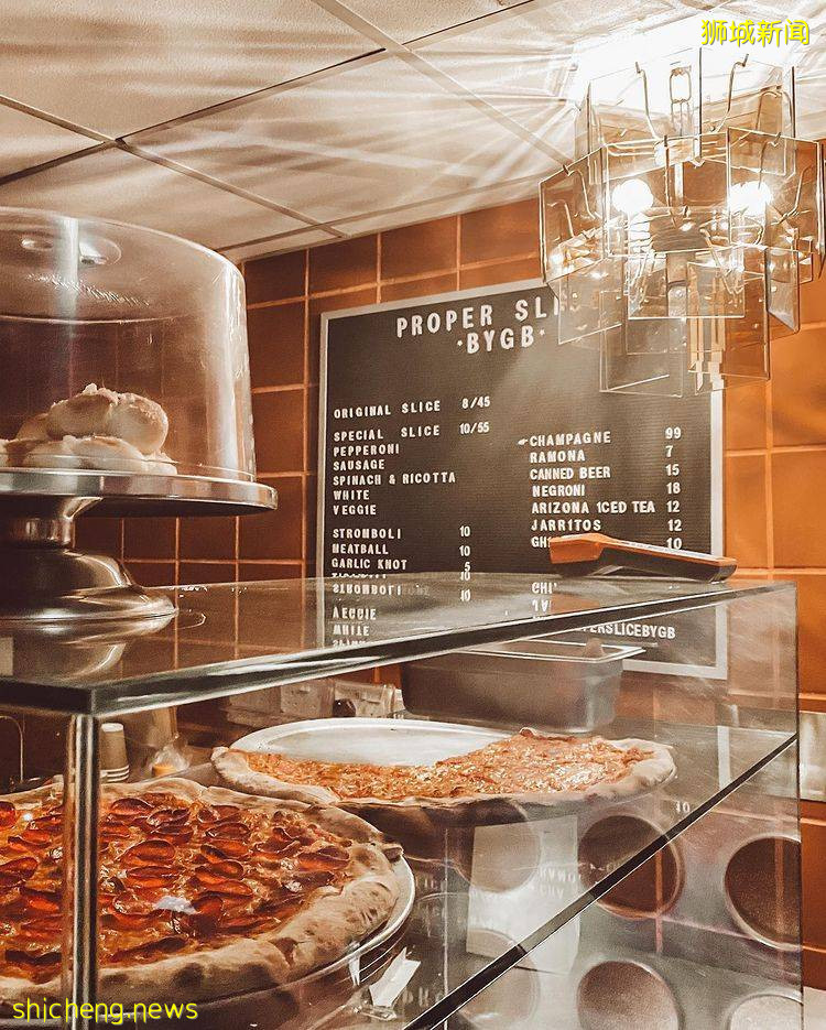 後巷美式披薩店“Proper Slice BYGB”🍕入口處在後門、讓你站著吃披薩!😮