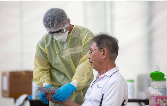 新加坡社区感染人数增加,专家:不意味着新一波疫情开始