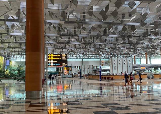 新加坡和香港失亚洲最繁忙机场地位，取而代之的是