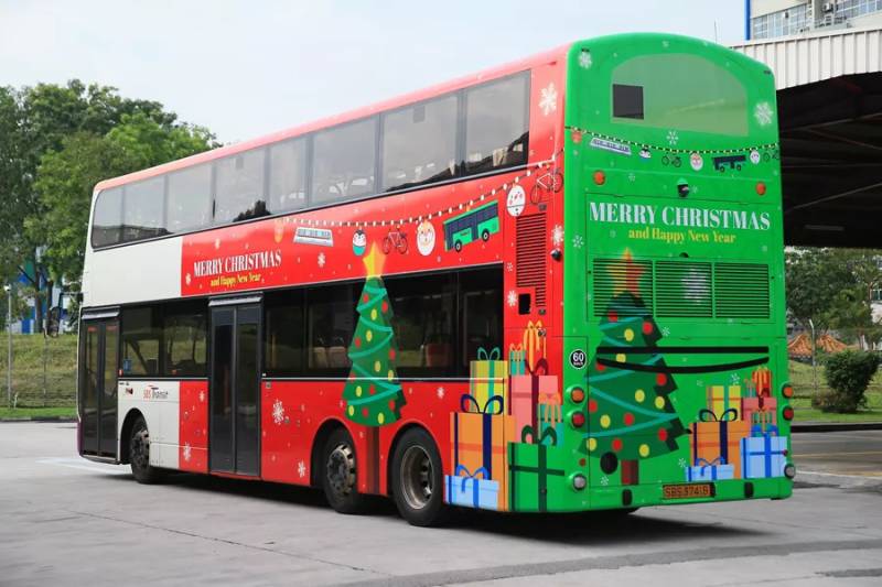 圣诞版地铁和公交来喽,遇到了记得打卡发圈儿