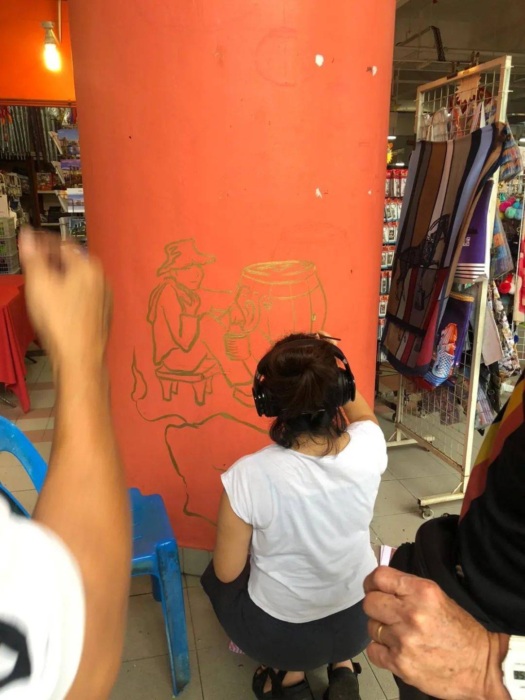 新加坡牛车水大厦“金牛贺双喜”线上年货市场,1月16日正式拉开序幕