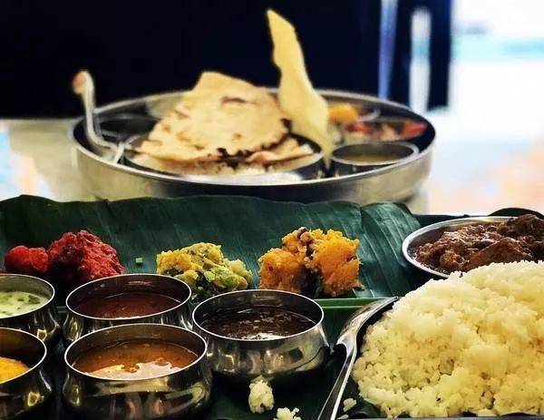 印度美食看起来不咋地，但是吃起来