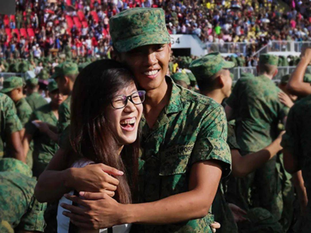 這個PR自願要求服兵役：新加坡是我的家鄉！移民後都必須當兵嗎