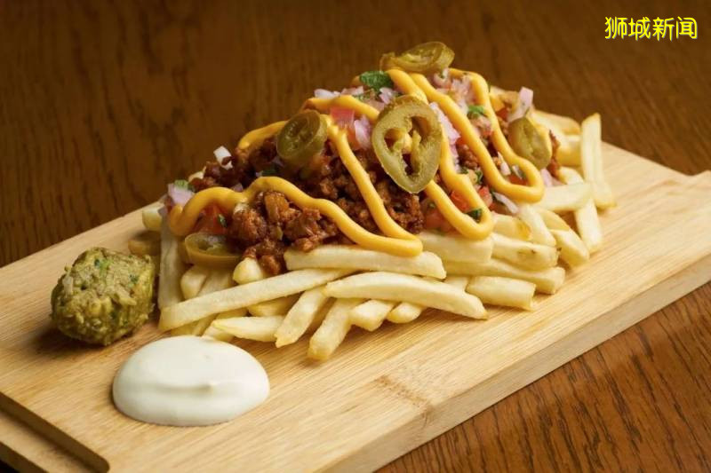 这么多破产倒闭的公司没能挺过疫情的”寒冬“,这间餐厅竟然反其道而行之,逆风开店