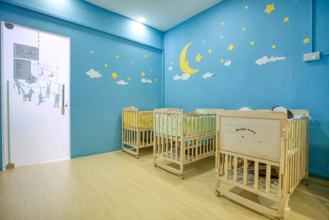 揭秘!新加坡神秘的托婴中心,2个月新生儿也收!靠谱吗