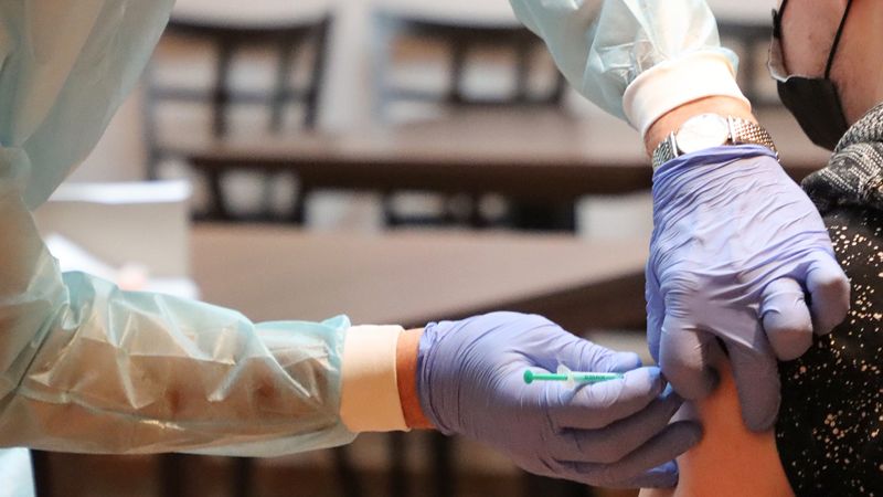 王瑞杰：我国超90万人已接种第一剂疫苗