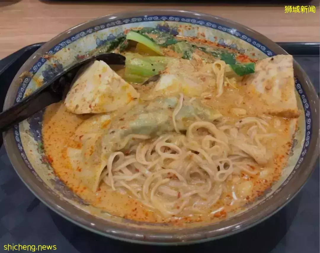 資深吃貨小助手的打卡攻略 Utown