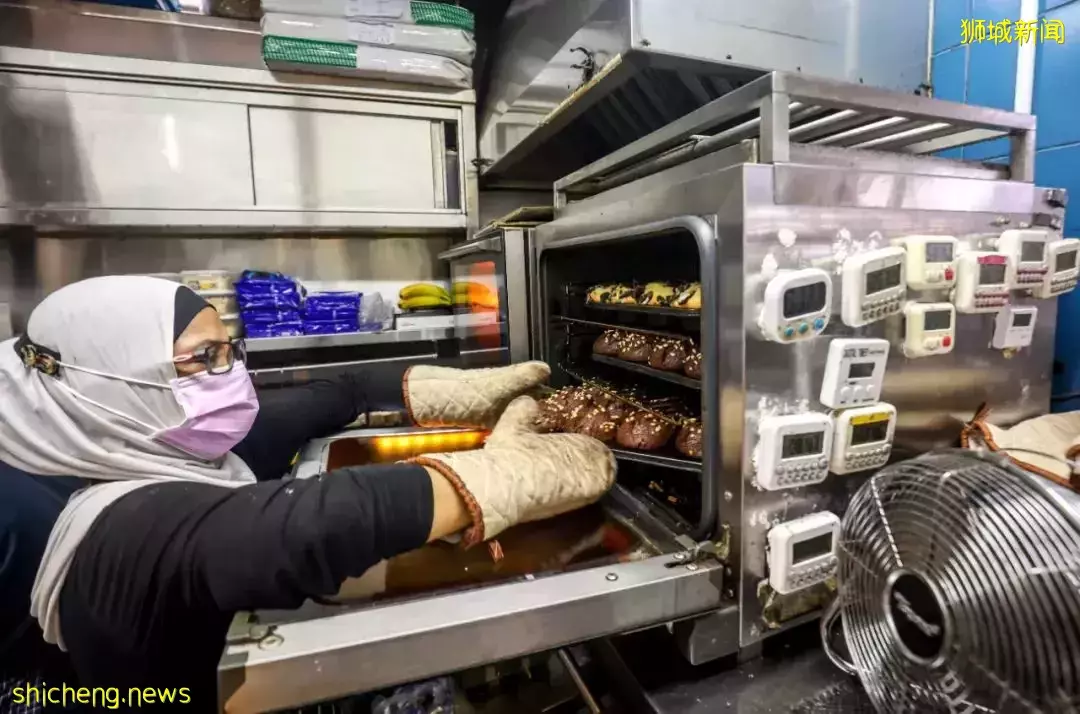 從新加坡市區至鄰裏,騎一趟時空交疊之旅