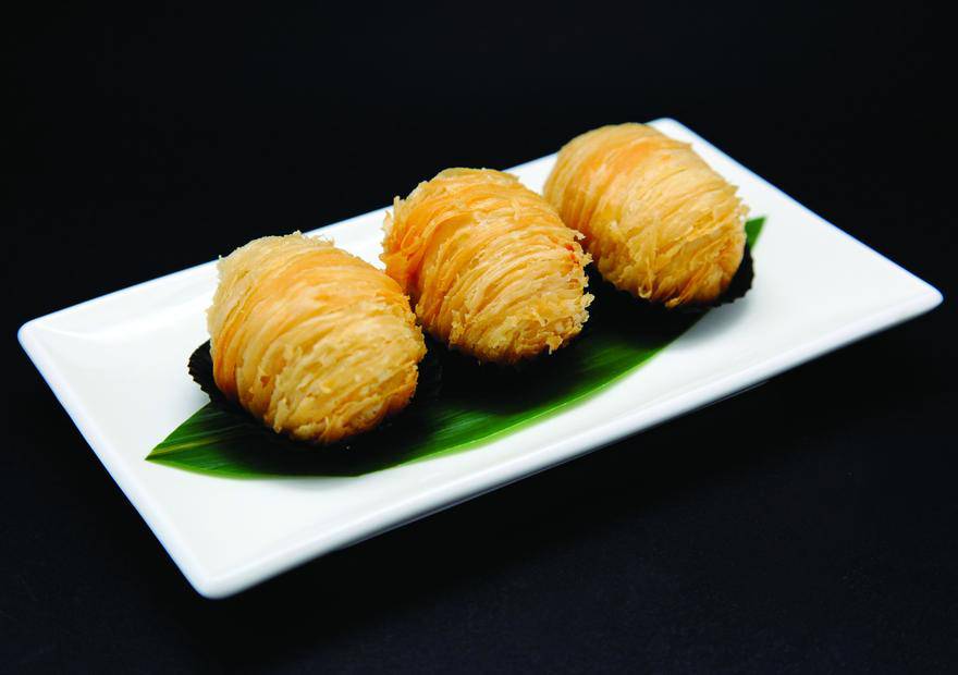 撈魚、釣蝦、蹦床、開挖機、燒烤...這家24小時新加坡農場，太好玩了吧