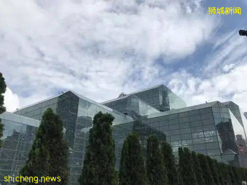 新加坡一季度經濟恢複到疫情前水准,被評爲新加坡最適宜工作的公司是