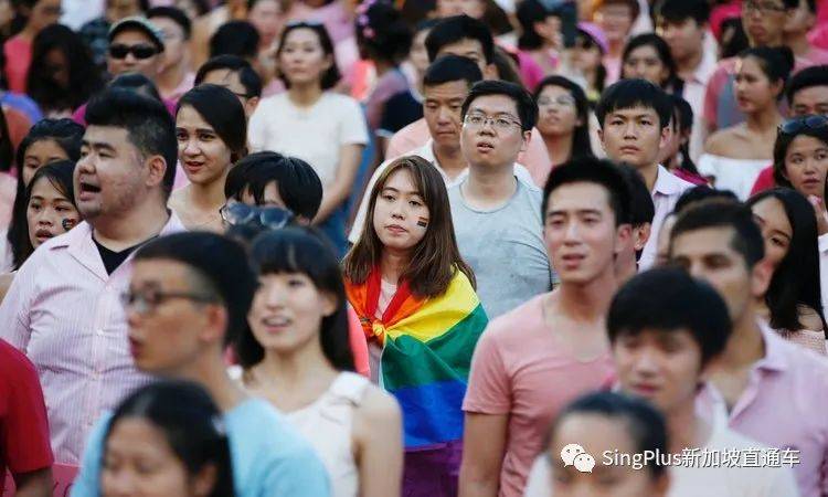 在新加坡，男性必須要陽剛嗎