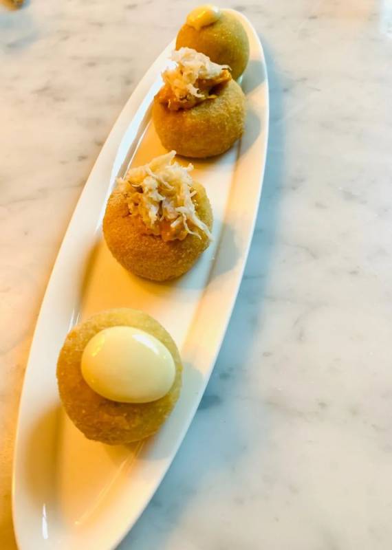 在朋友圈疯狂刷屏的The English House惠灵顿牛排真实测评来咯