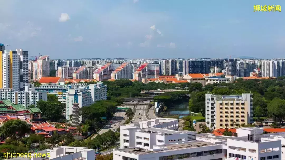 2021年第四季度房地产市场信心下降，但仍保持乐观