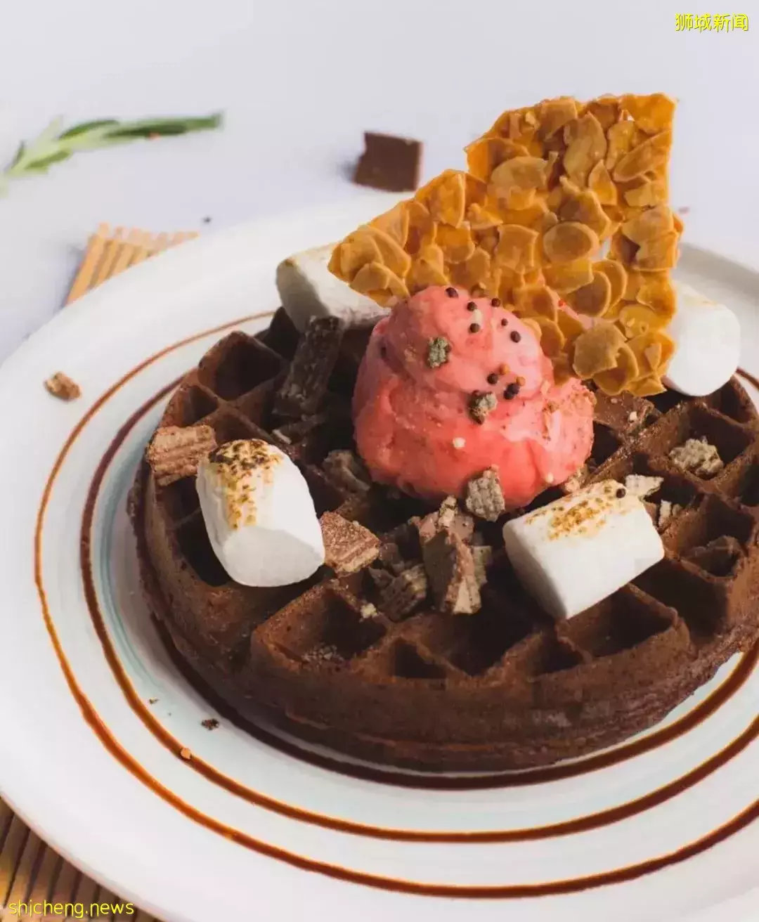 狮城MRT美食 高文地铁口沿路吃到饱,总有一款Brunch能温暖你的胃