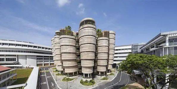 新加坡的大學教育體制