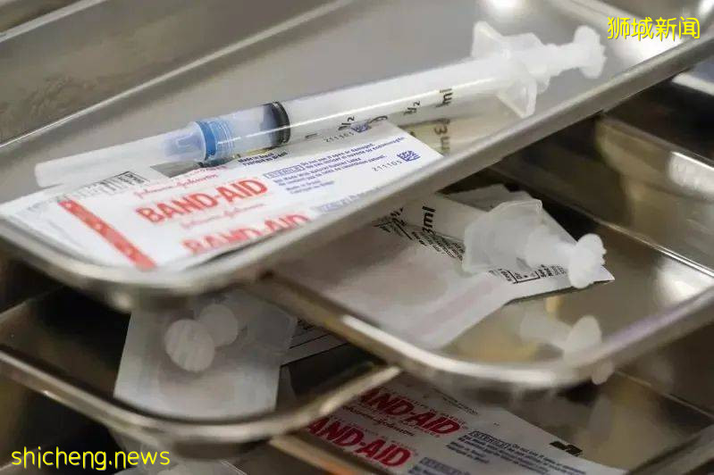 新加坡已批！癌症患者、孕婦、哺乳期媽媽可接種輝瑞莫德納疫苗