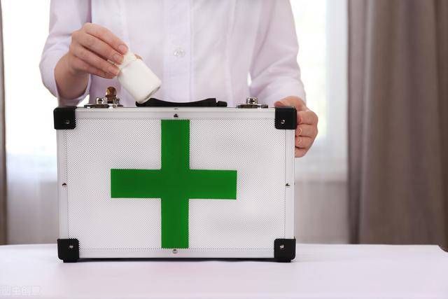 新加坡号召全社会参与急救