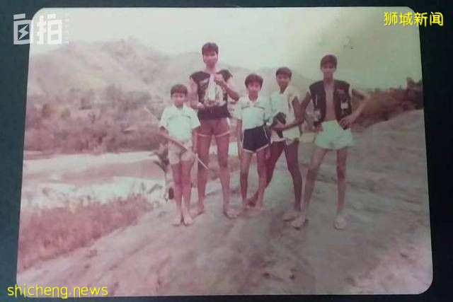 我，印度裔工人，在新加坡修船半辈子，没想到突然成了中国网红