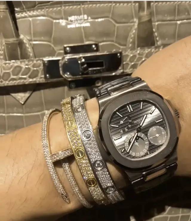 亚洲富豪闪瞎眼,新加坡富二代登网飞真人秀