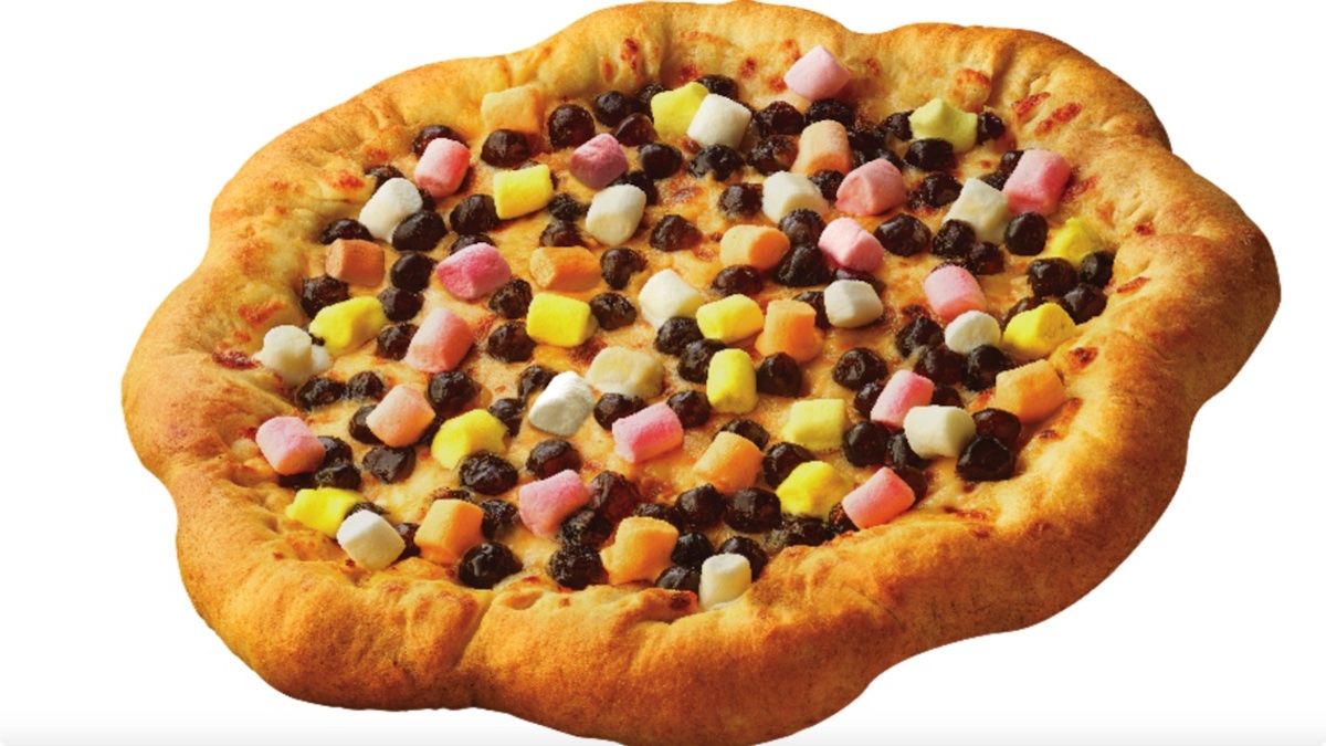 新加坡必胜客推出“珍珠，奶酪，棉花糖”比萨