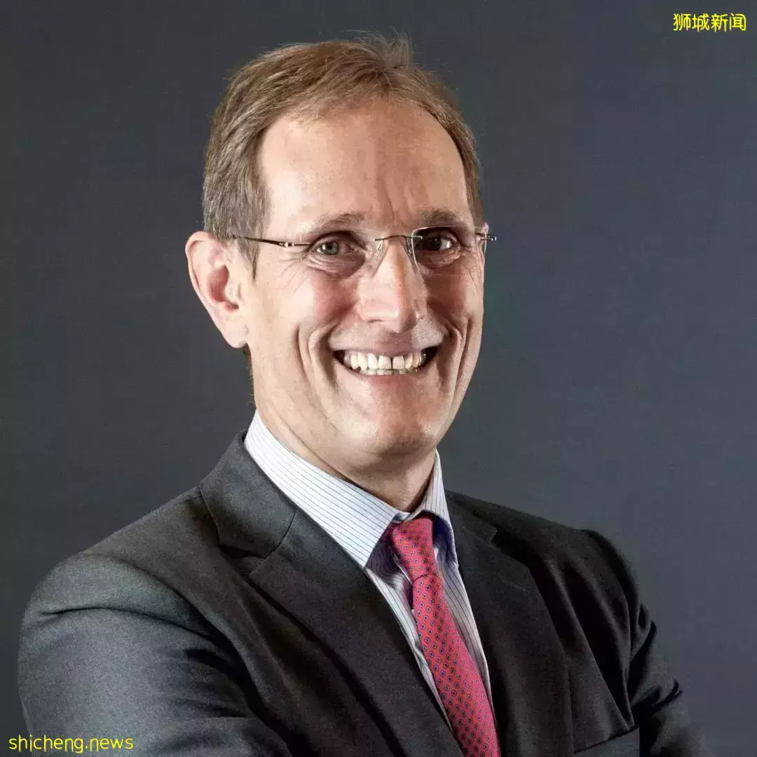 以身立教 潜心育人:“半路出道”的武教授