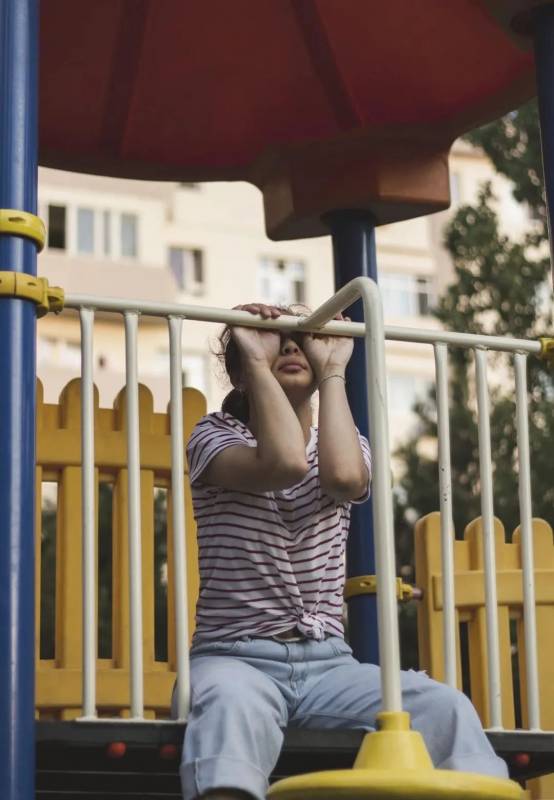 爲了孩子，該不該複婚？面對幼稚自私的前夫，我應該怎麽選