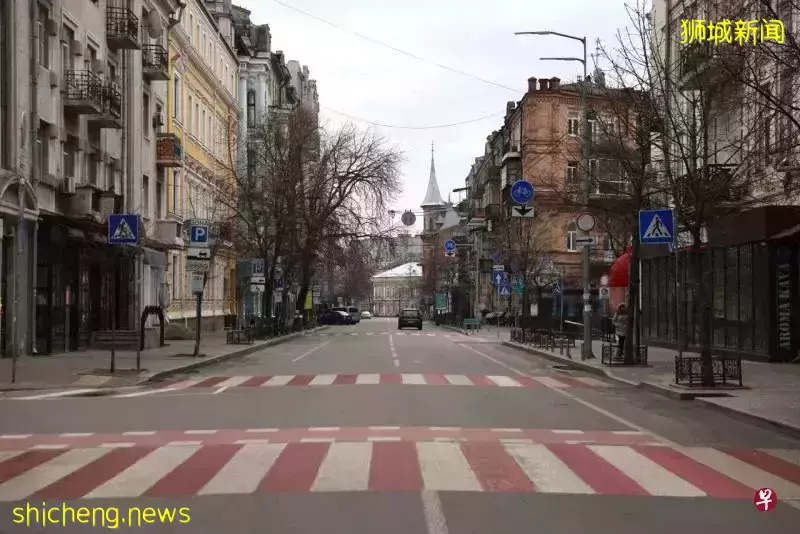 李显龙：新加坡不能靠他人来保护 ！政府捐10万美元援助乌克兰！ 新航往返莫斯科航班暂停