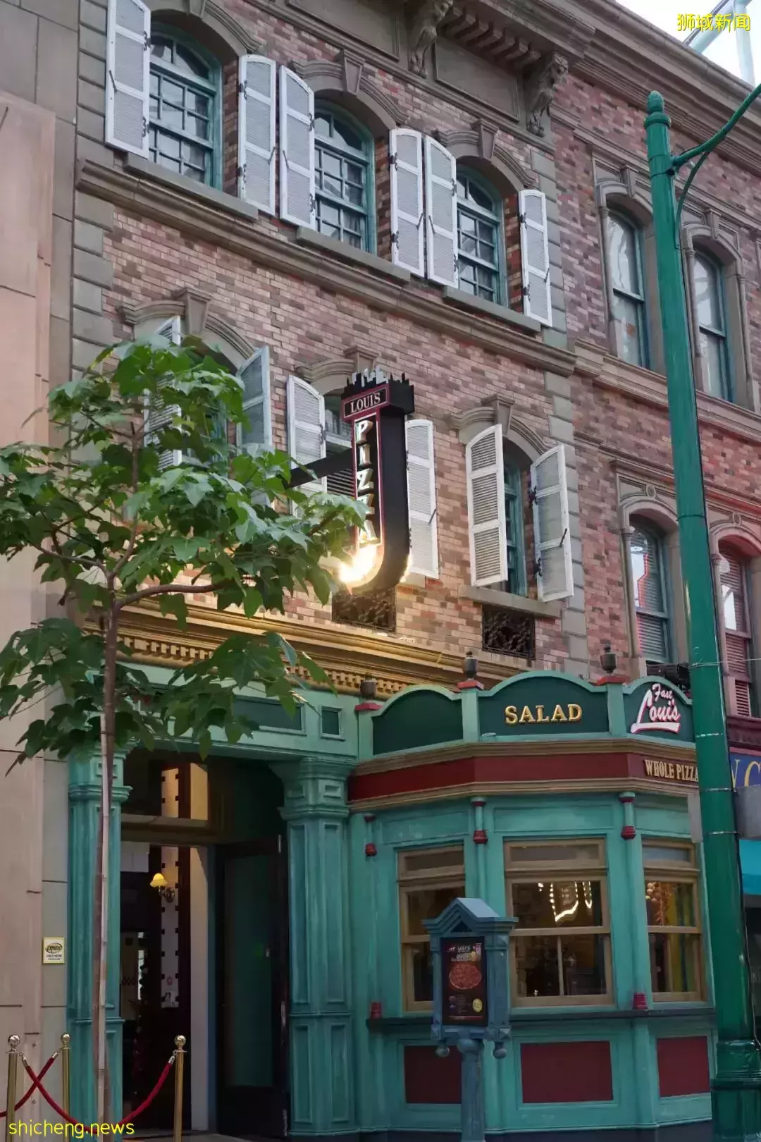 新加坡环球影城隐藏新玩法，仅2天！烟火秀、现场演出、不用排队、热带飘雪、网红美食