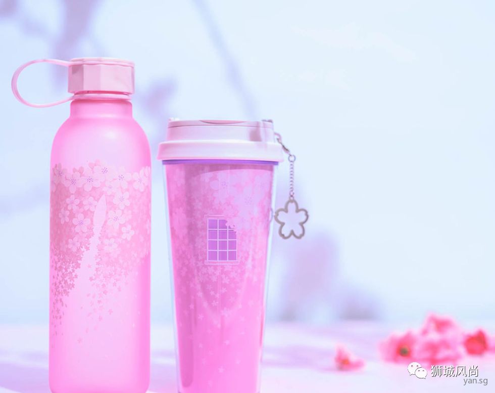 Starbucks to introduce new drinks and merchandise this week!