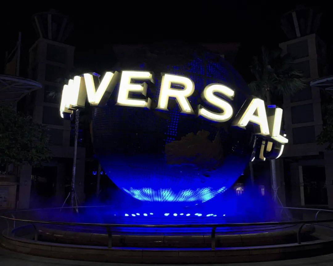 因爲這件事，新加坡變藍了