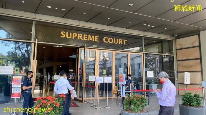 李显龙告大马女撰稿人 文章具煽动毁谤 