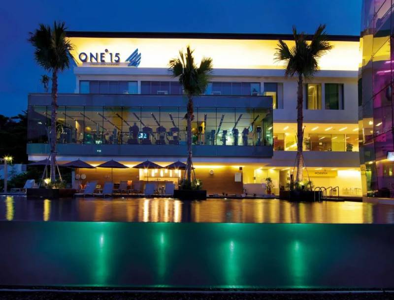 新加坡22家度假酒店周末小住！遊艇、樹屋和海底景色美不勝收，折扣攻略來啦