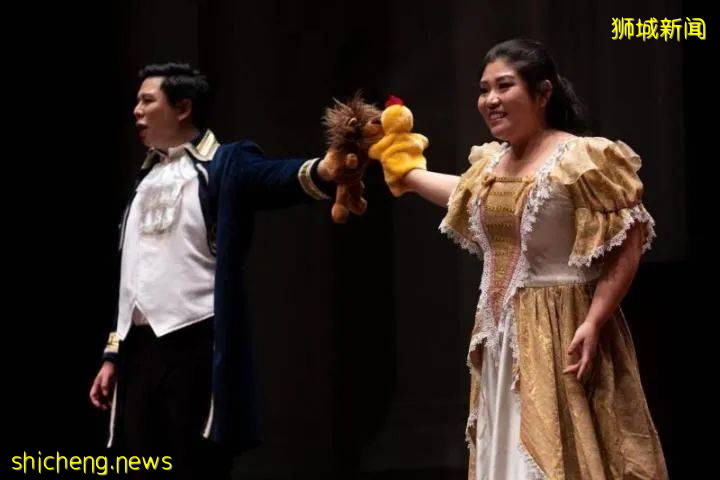 3岁登上歌剧舞台、16岁考入德国汉堡音乐与戏剧学院,看现定居新加坡的前中国国家大剧院歌剧导演汤新新的歌剧人生