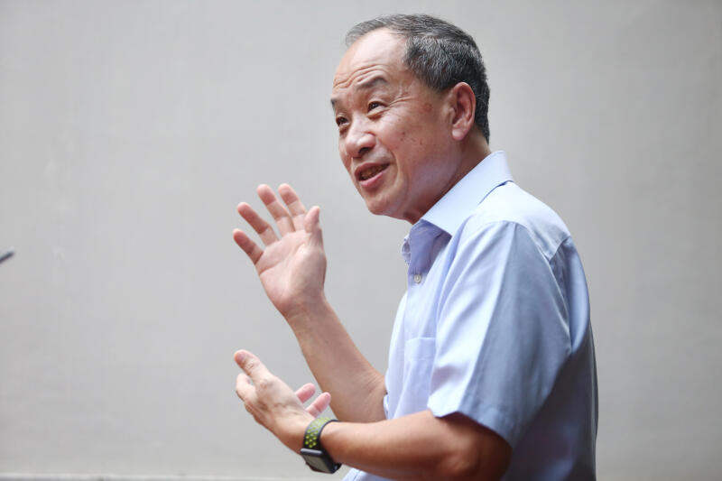 台上战局越是龙腾虎跃　台下赌局越是热火朝天