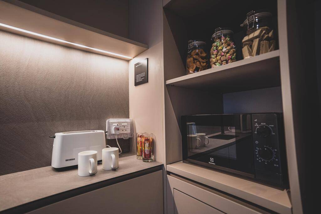 體驗膠囊旅館🛏KINN Capsule Hotel🔑小而美極簡風格、打造完美私人時光,每晚$40起💸