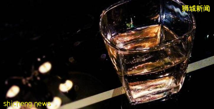 荷蘭村餐館酒吧群聚引擔憂,一餐館被令暫停營業,多人收罰單!