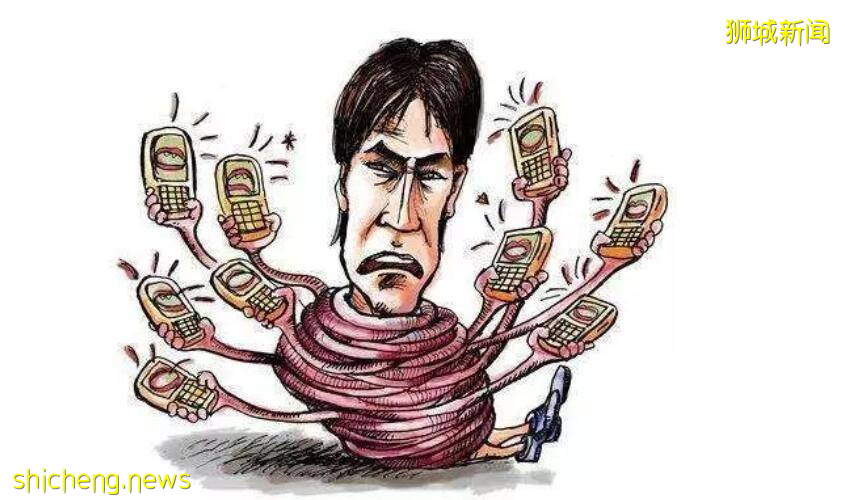 新加坡一对老男女网上打着民主幌子：鼓动打爆防疫热线