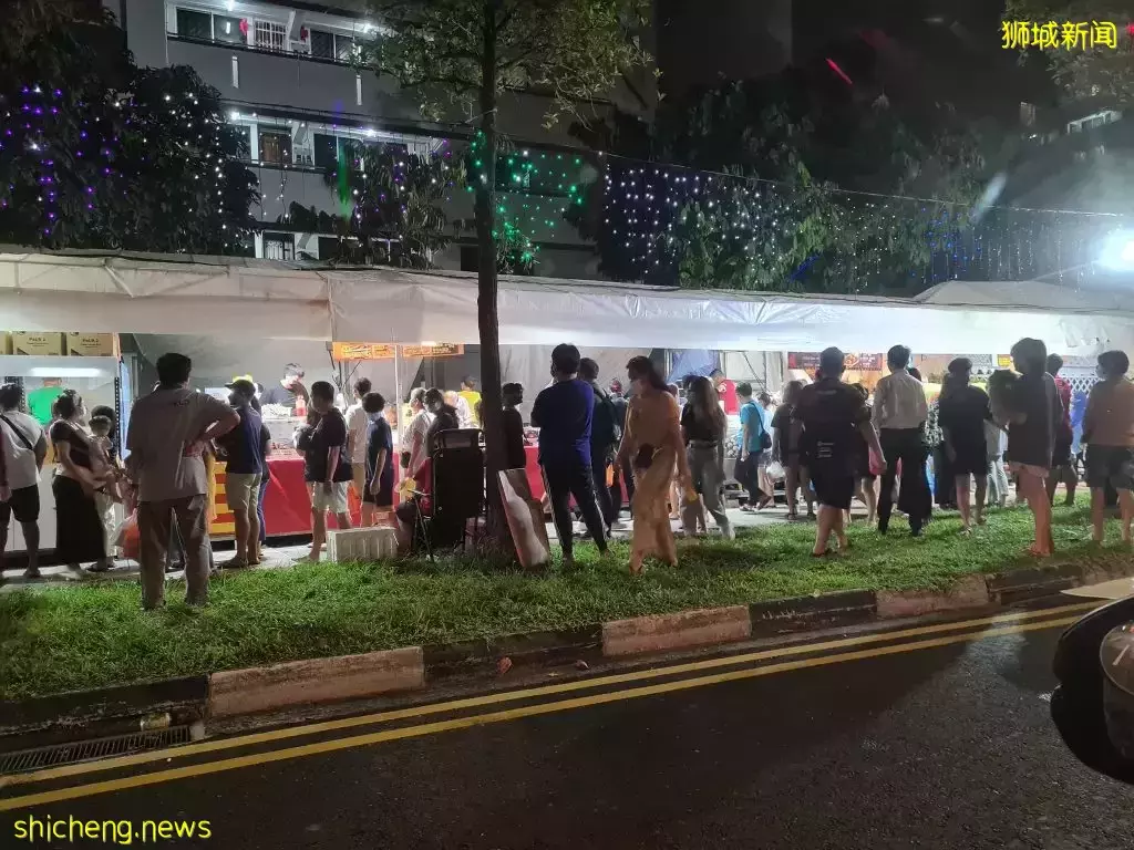 Pasir Ris夜市已经开始啦!即日起直到6月19日,吃饱晚餐后就来这里走走逛逛